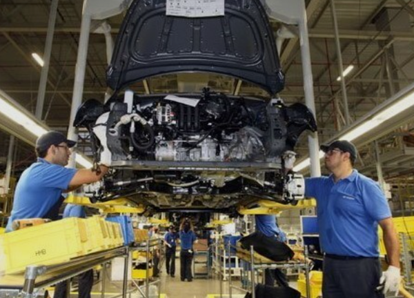 자동차 제작공장 / 오늘의 이슈 블로그