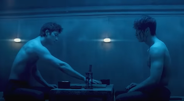 영화 '신의한수' 한 장면