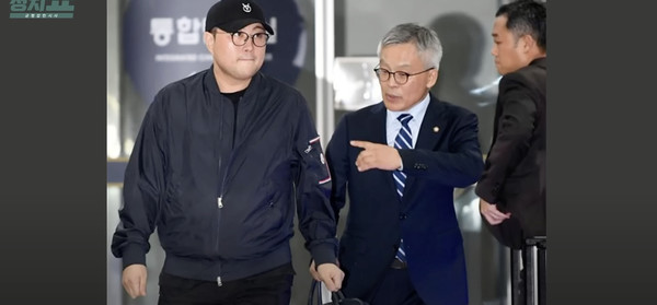 김호중과 조남관 변호사(오른쪽). SBS 캡처